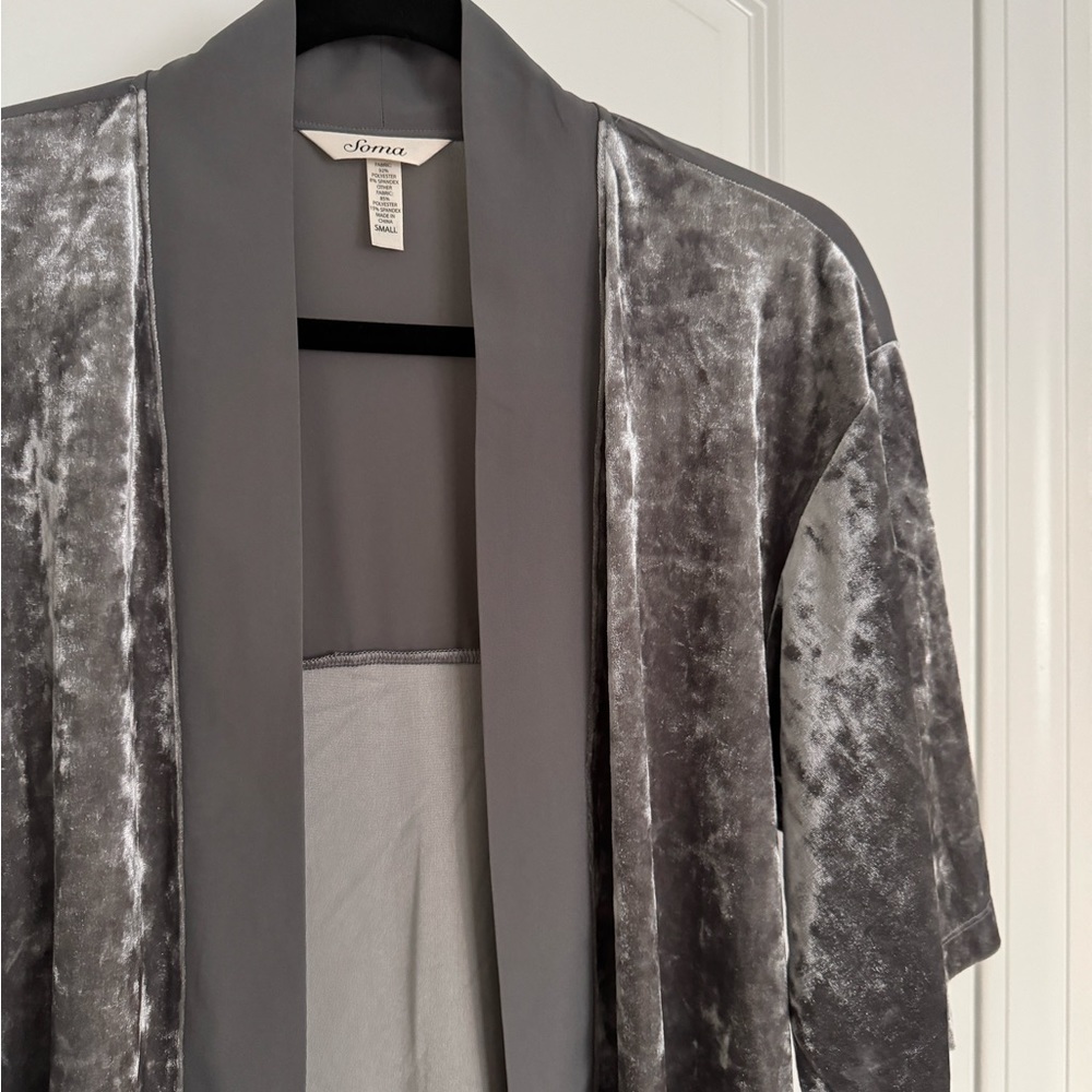 Soma Shirt Robe